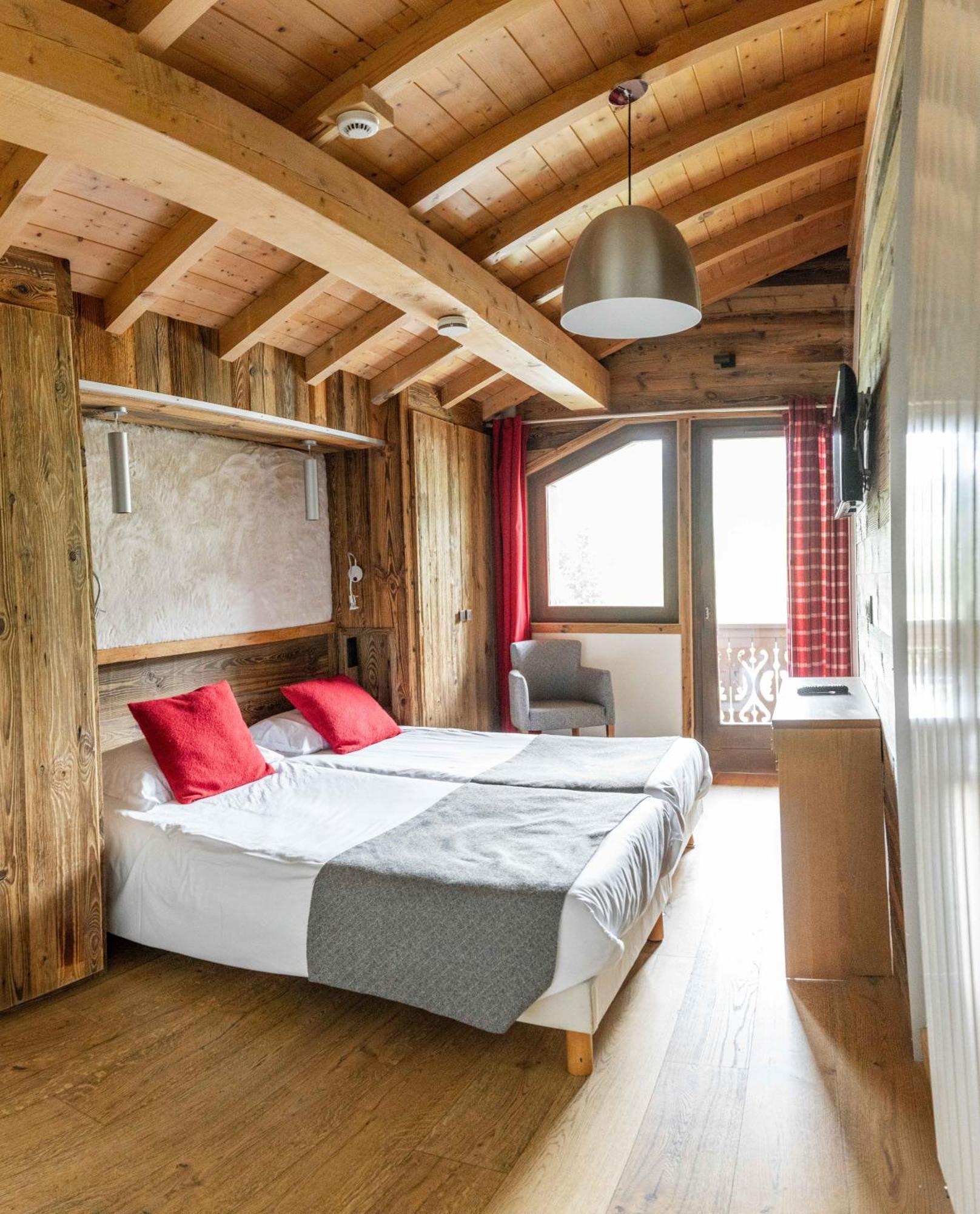 לה ג'ט Les Chalets D'Adelphine & Spa מראה חיצוני תמונה