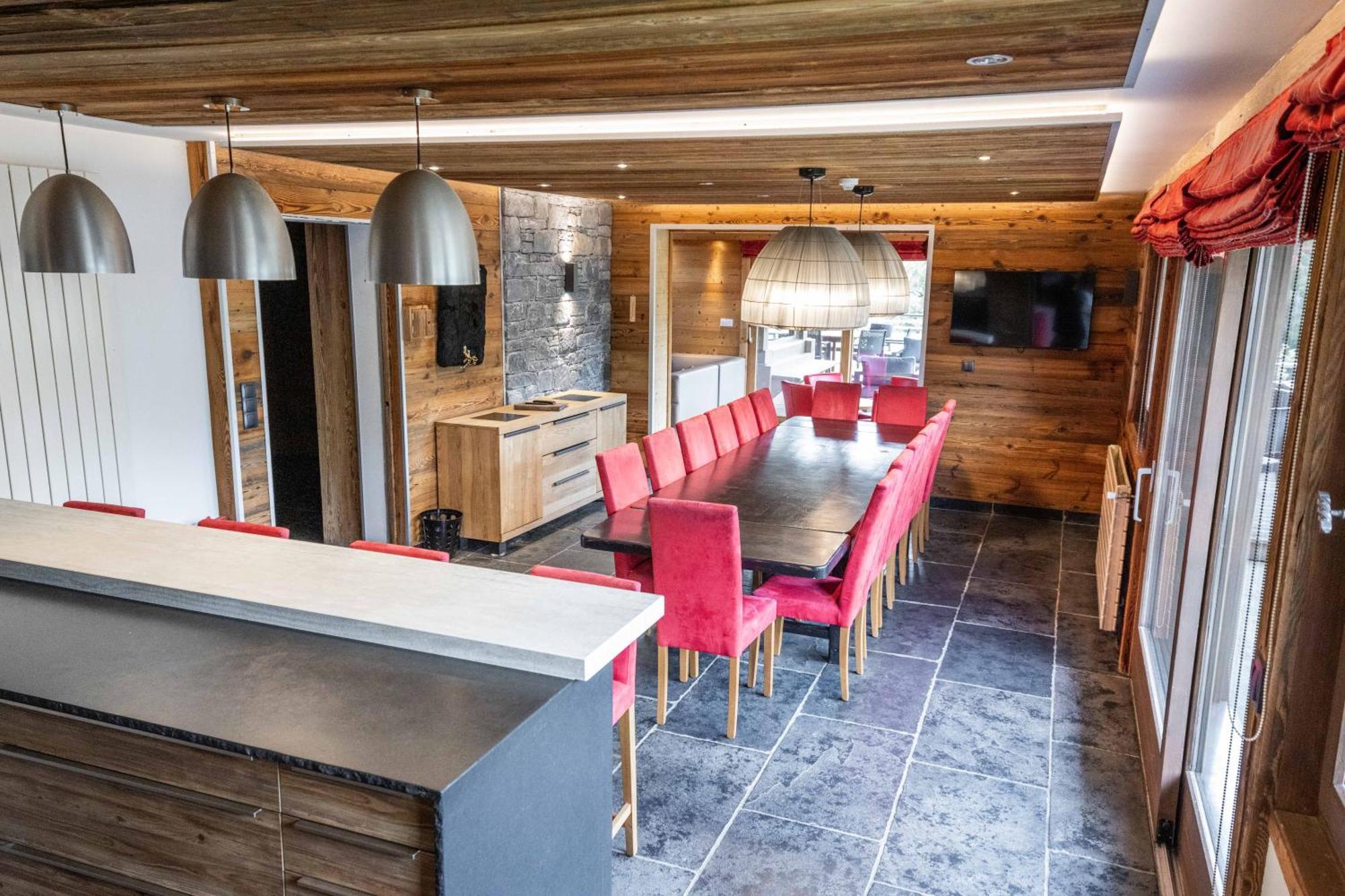 לה ג'ט Les Chalets D'Adelphine & Spa מראה חיצוני תמונה