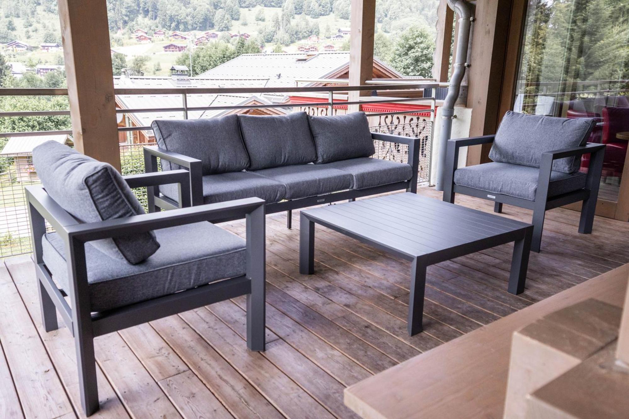 לה ג'ט Les Chalets D'Adelphine & Spa מראה חיצוני תמונה