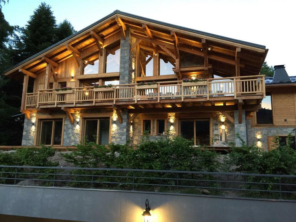 לה ג'ט Les Chalets D'Adelphine & Spa מראה חיצוני תמונה
